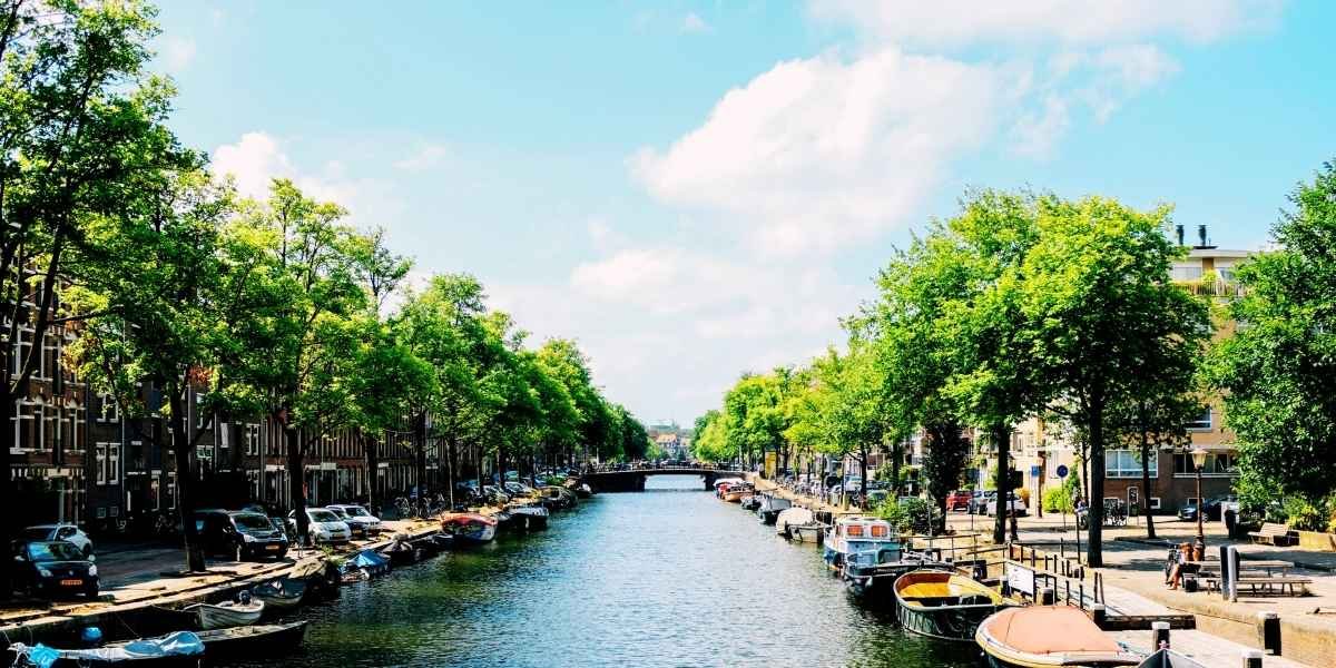 5 hours in Amsterdam