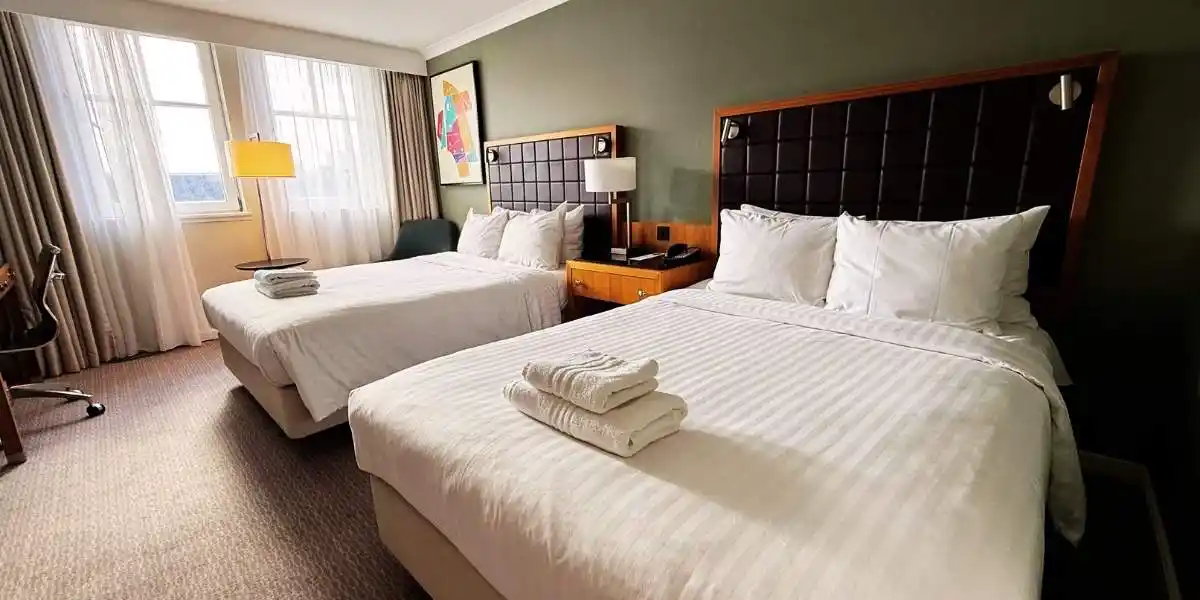 Leeds marriott and ginos