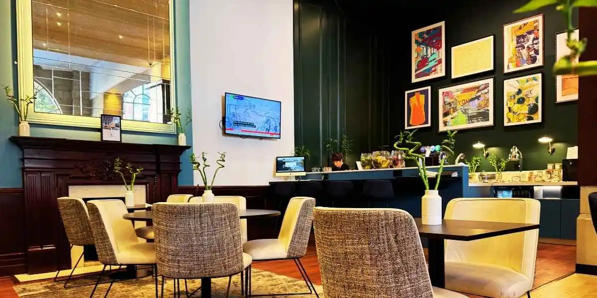 Leeds marriott and ginos