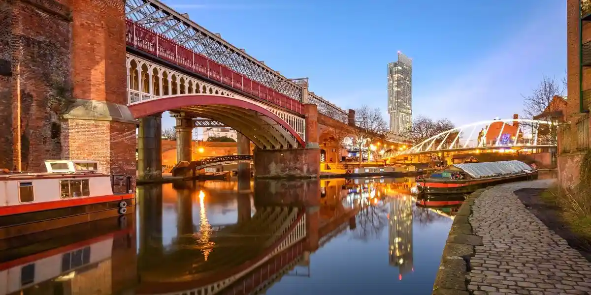 street scene of manchester Foodie Recommendations in Manchester – Perfect for Valentine’s Day