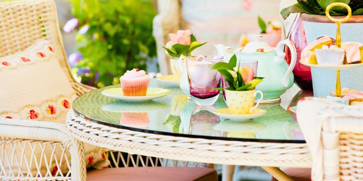 Afternoon tea in Berkshire image of teacups and saucers on a table