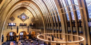 an arched ceiling of a beautiful library