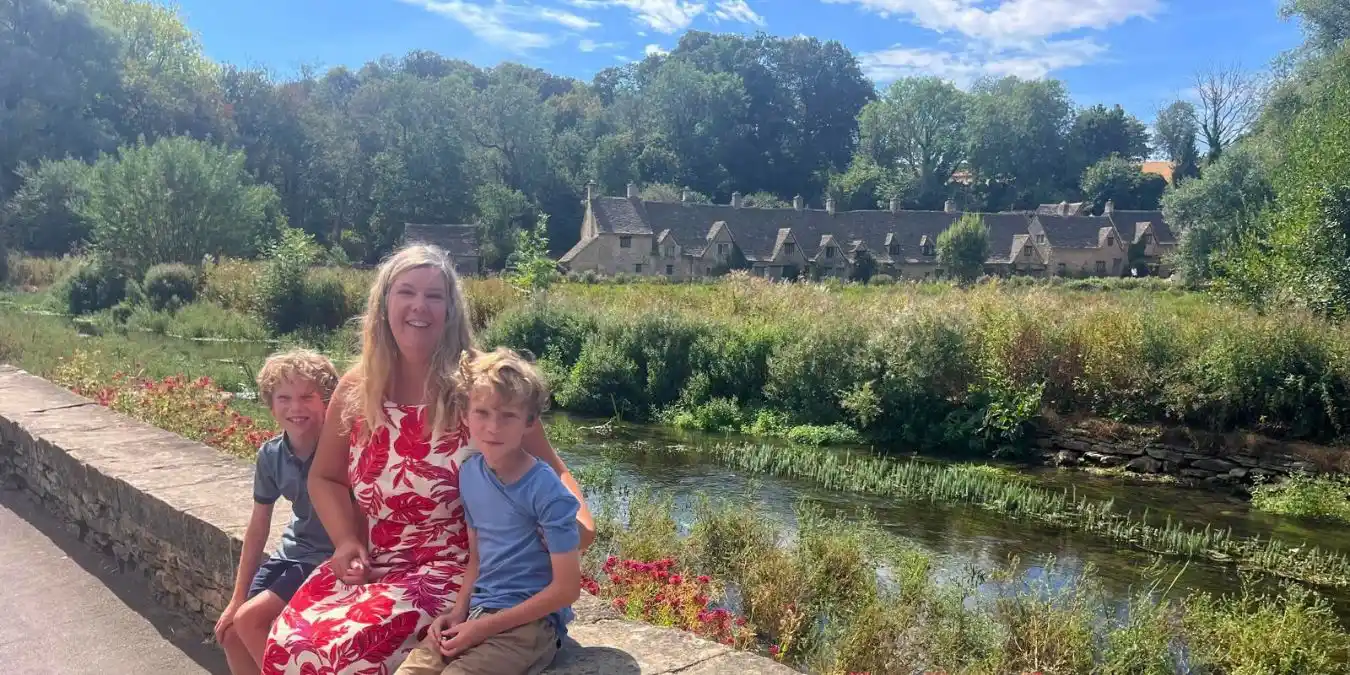 mum and twin sons in the cotswolds